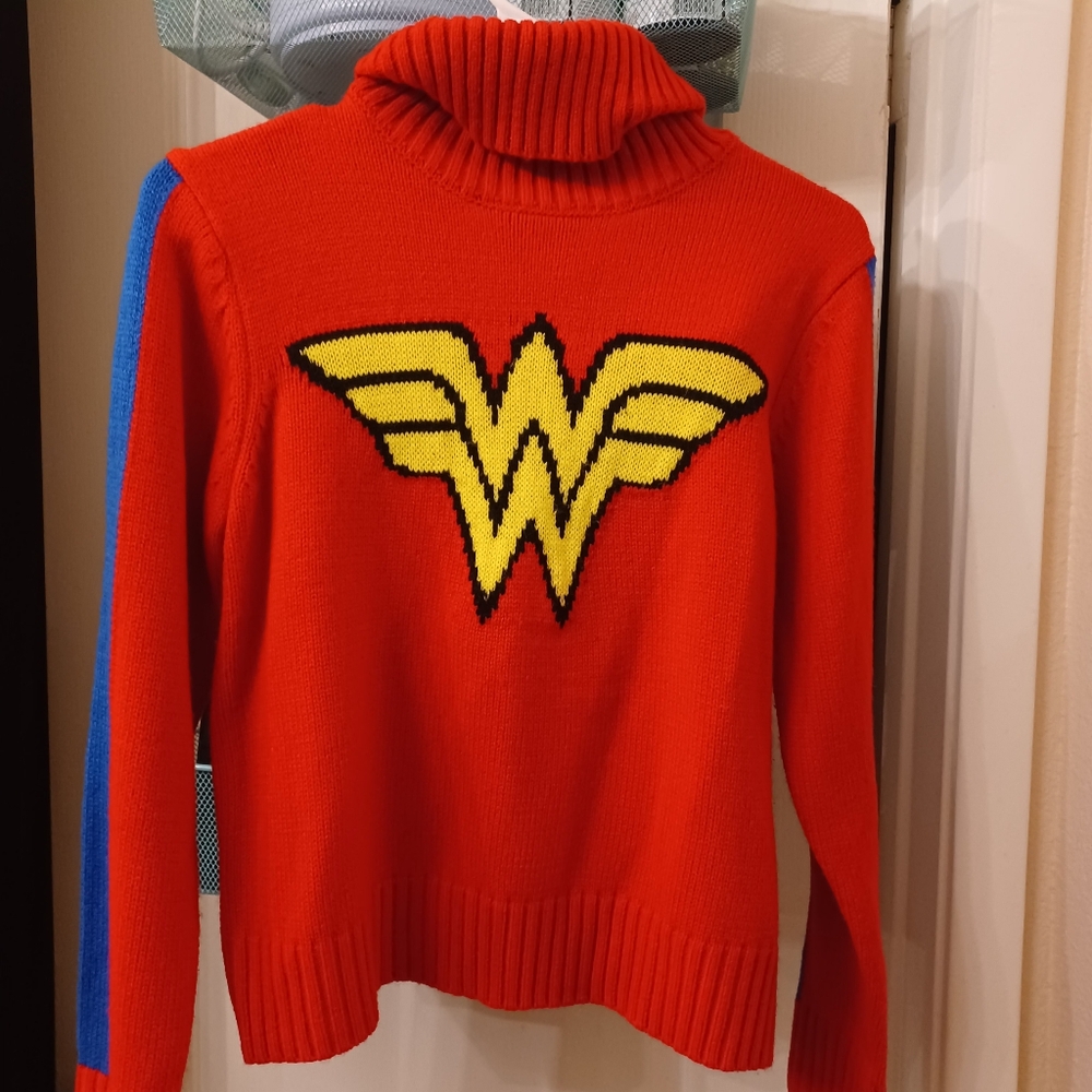 2 Sweaters - image 3